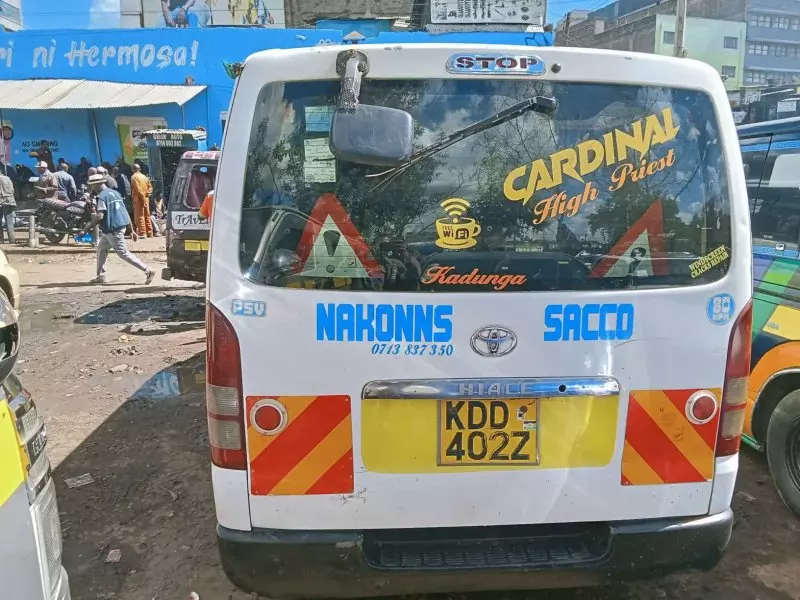 Toyota Hiace   - 2013