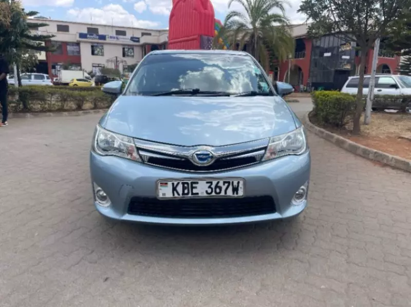 Toyota Axio    - 2014