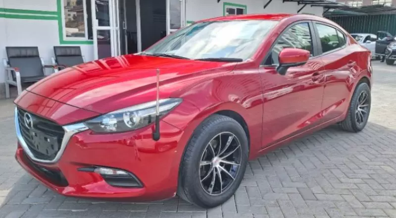 Mazda Axela    - 2018