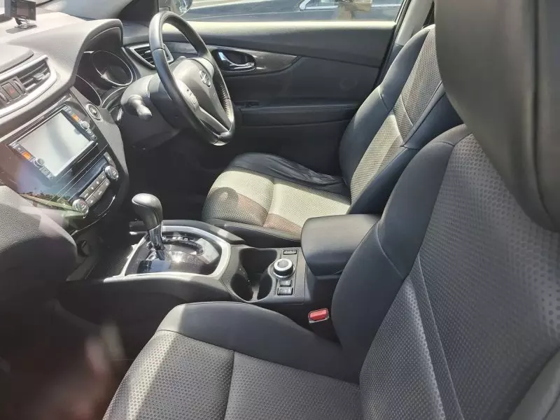 Nissan X-TRAIL   - 2014