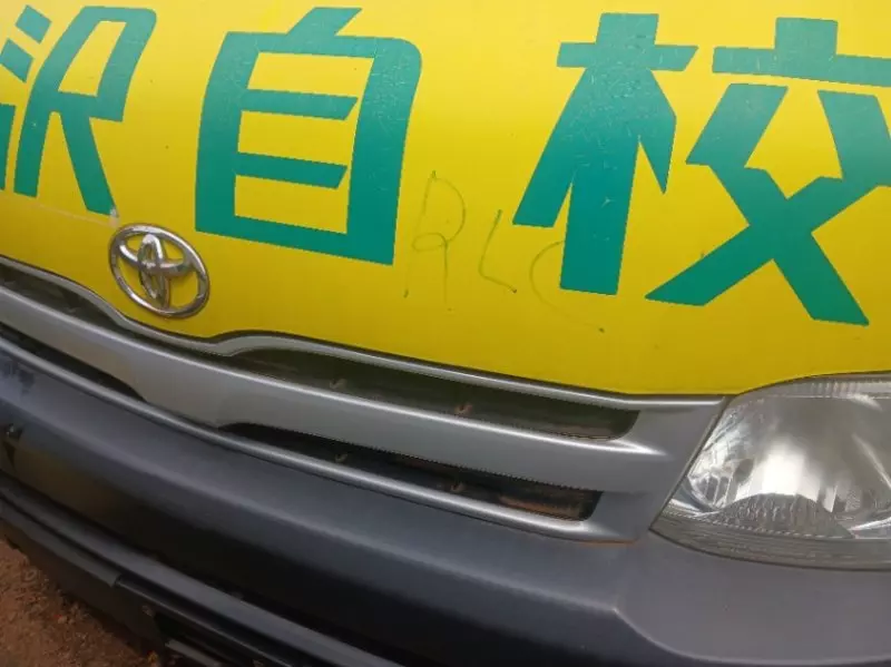 Toyota Hiace   - 2012