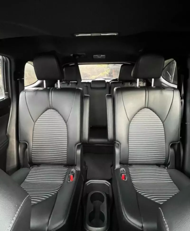 Toyota Highlander   - 2023