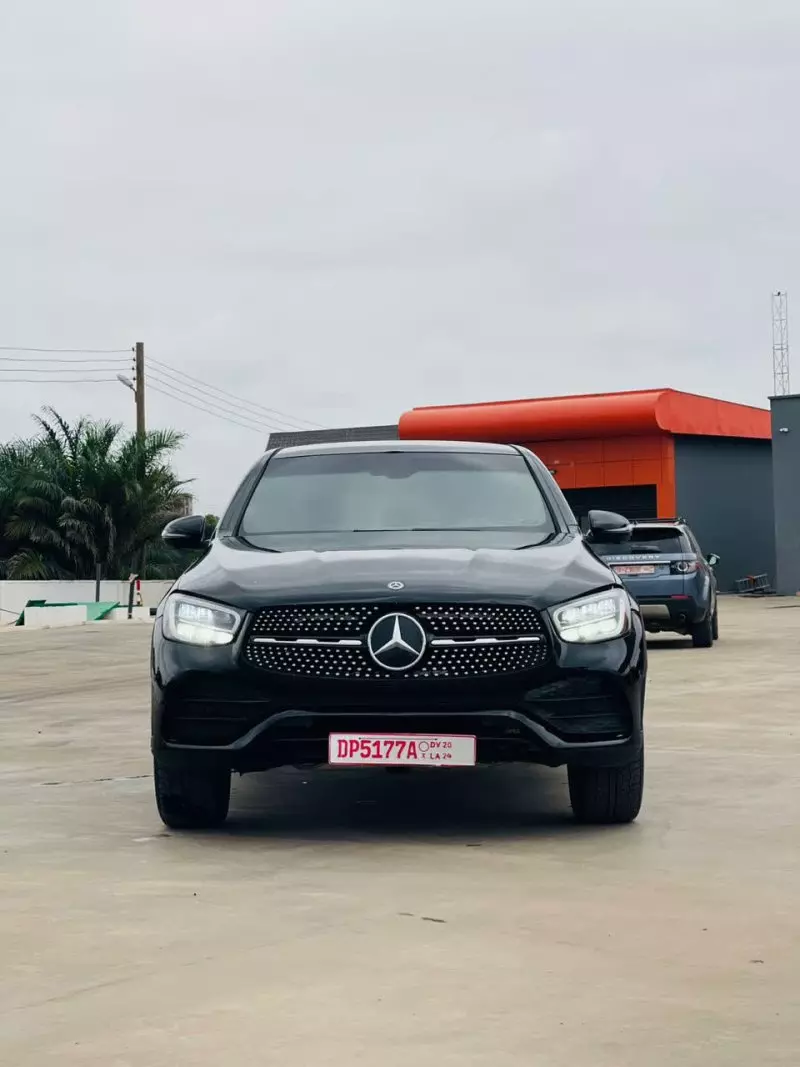 Mercedes-Benz GLC 300   - 2020