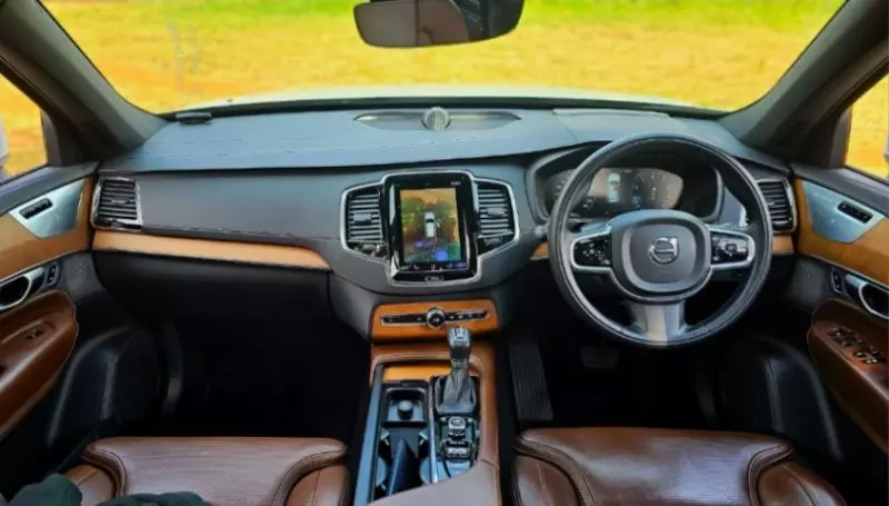 Volvo XC60   - 2018
