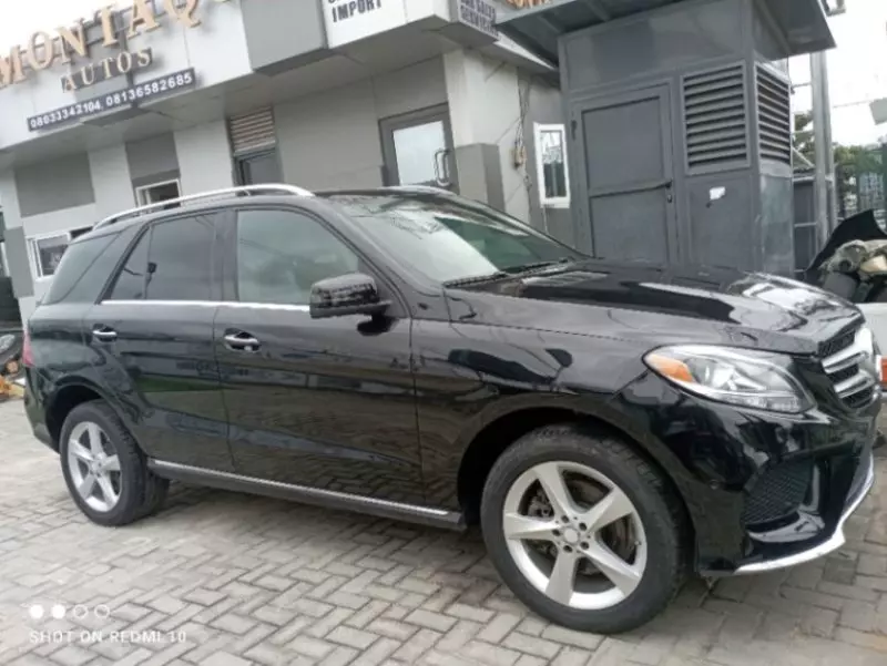 Mercedes-Benz GLE 350   - 2016