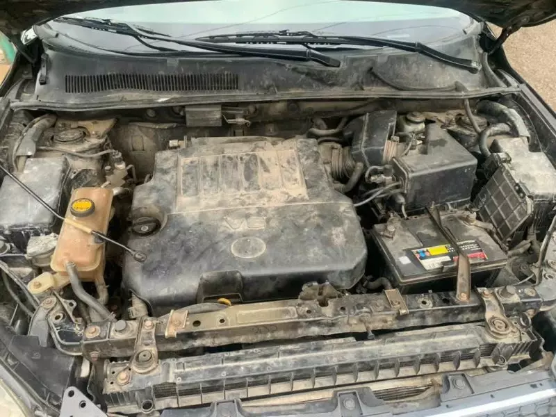 Toyota RAV 4   - 2010