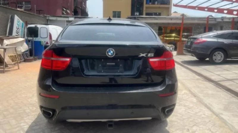 BMW X6   - 2012