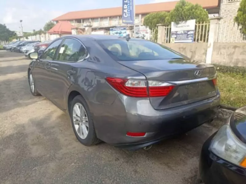 Lexus ES 350   - 2014