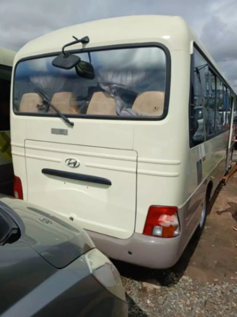 Hyundai county   - 2015