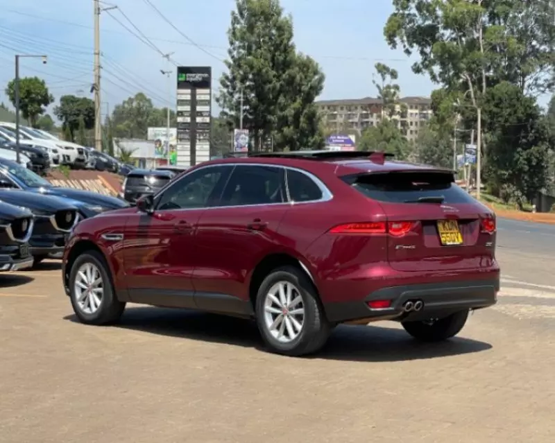 Jaguar F-Pace   - 2016