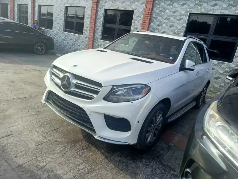Mercedes-Benz GLE 350