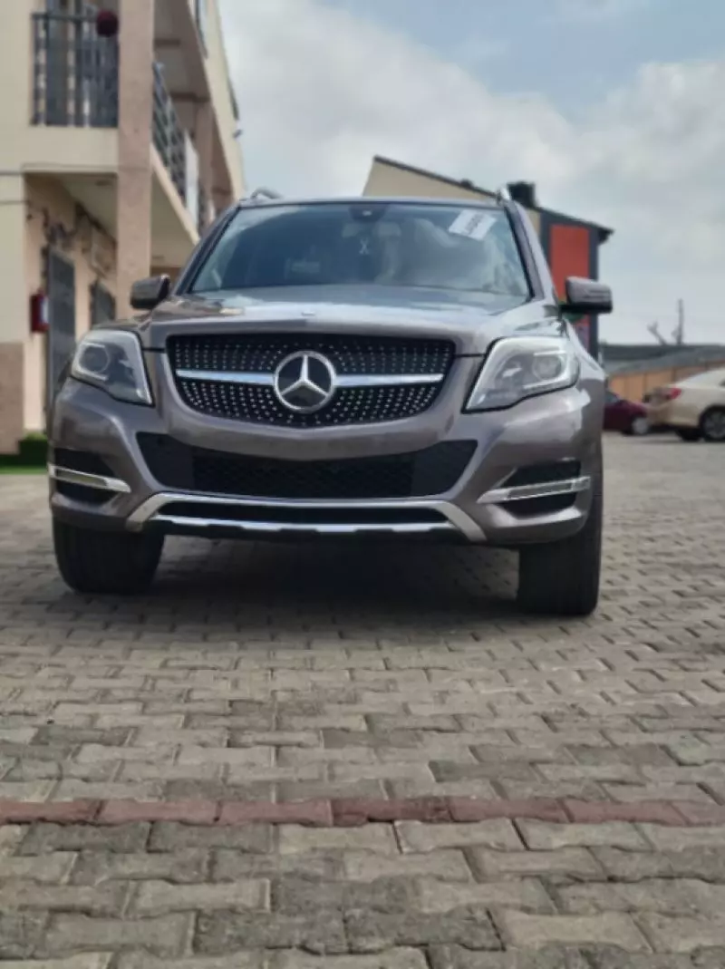 Mercedes-Benz GLK 350   - 2013