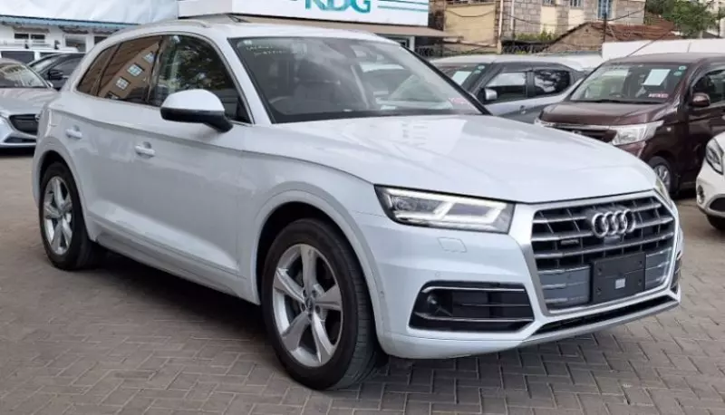 Audi Q5   - 2019