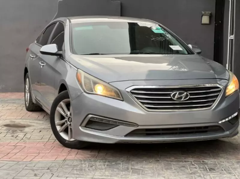 Hyundai Sonata   - 2015