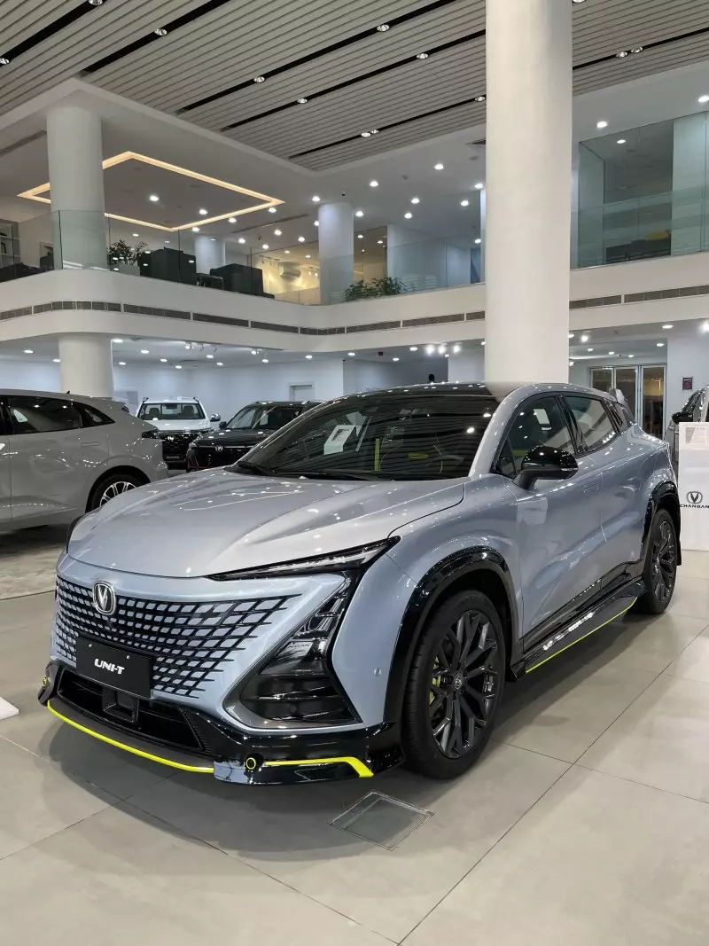 CHANGAN UNI-T   - 2025