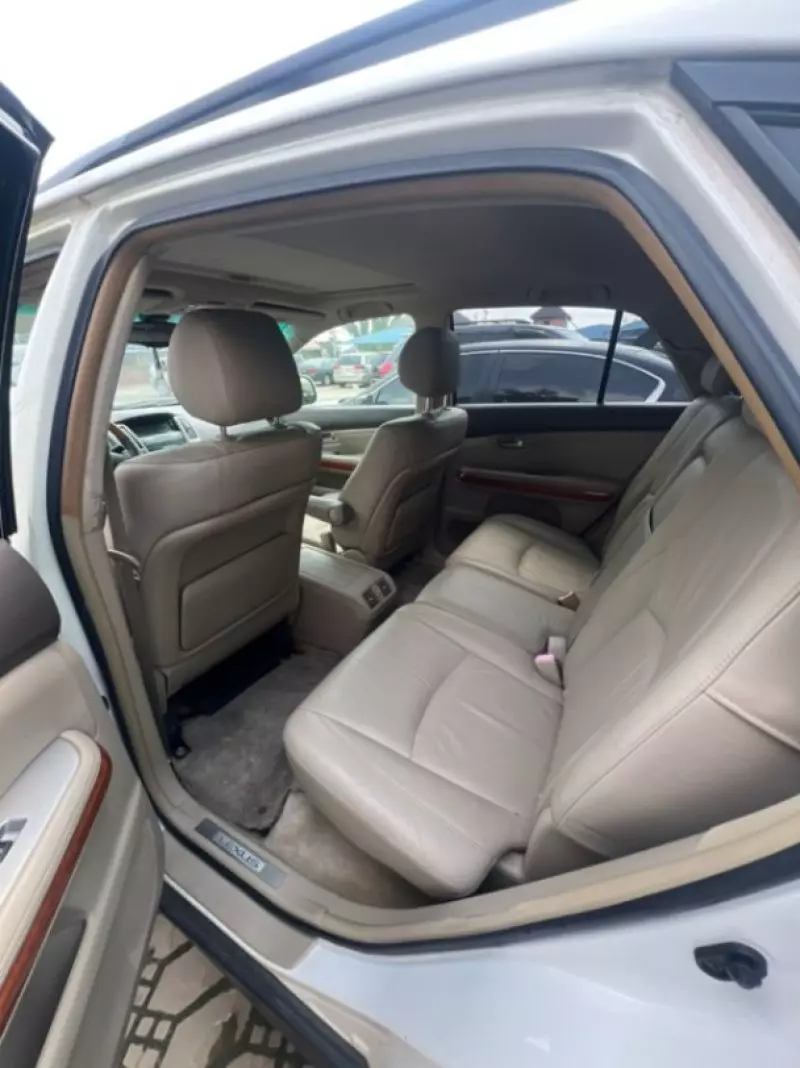 Lexus RX 330