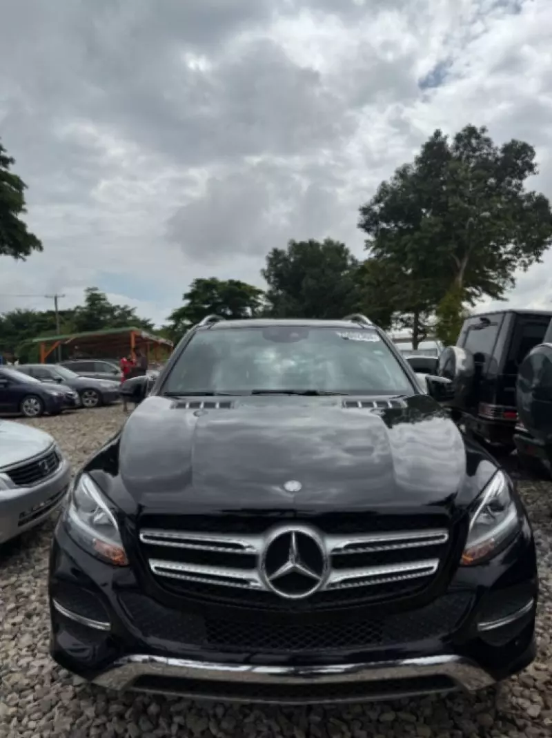 Mercedes-Benz GLE 350   - 2017