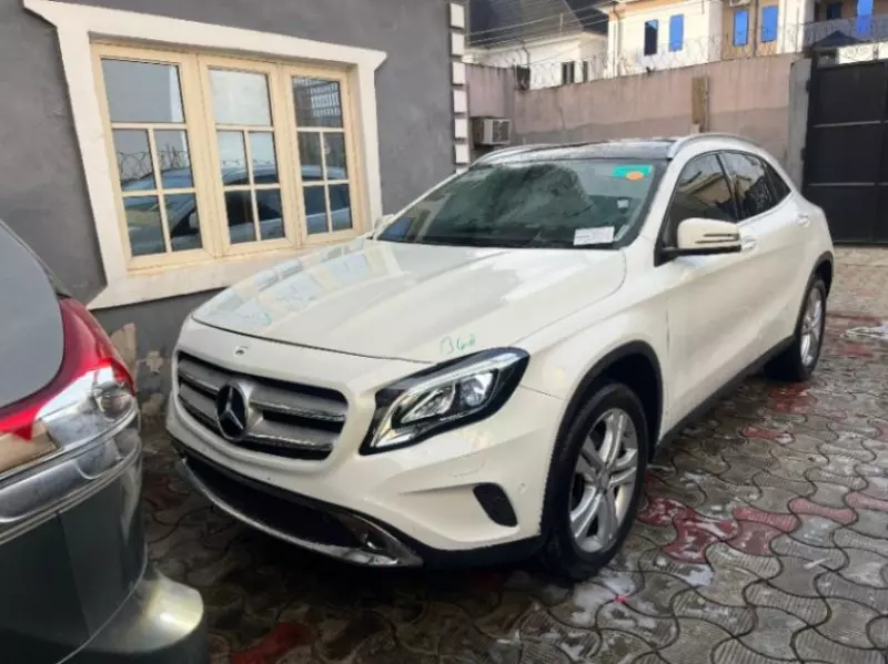 Mercedes-Benz GLA 250