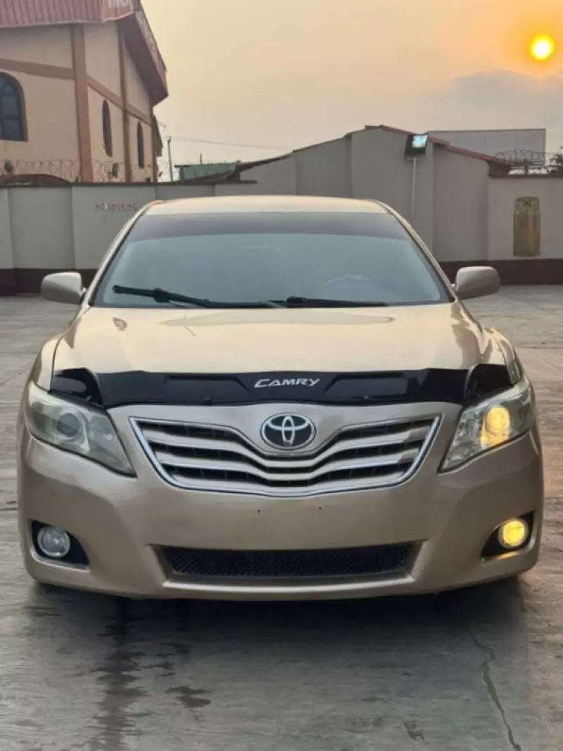 Toyota Camry   - 2007