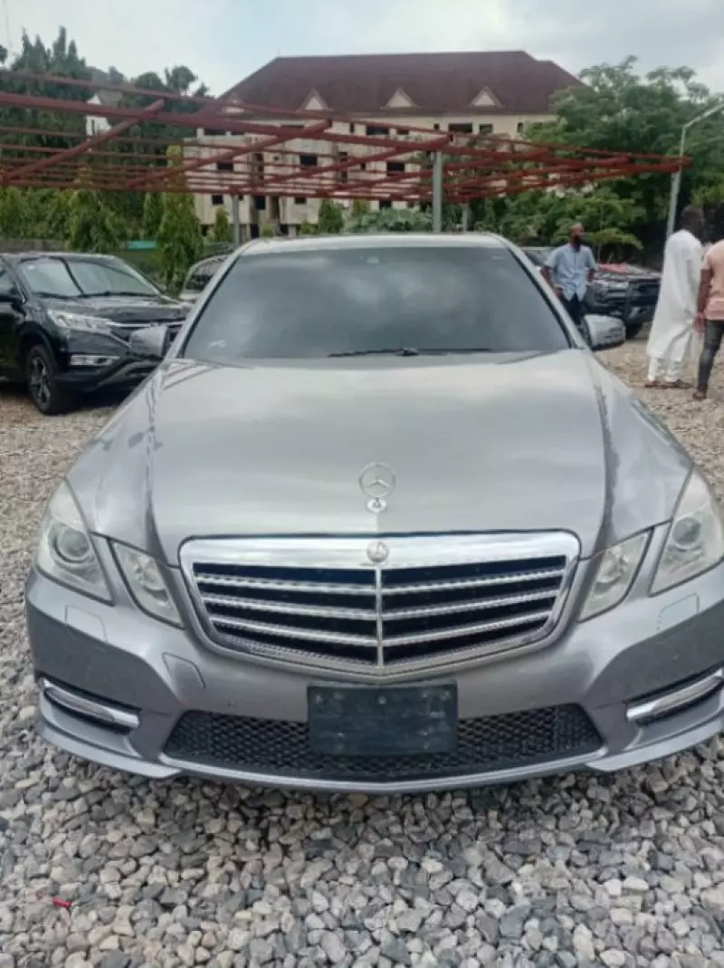 Mercedes-Benz E 350   - 2013