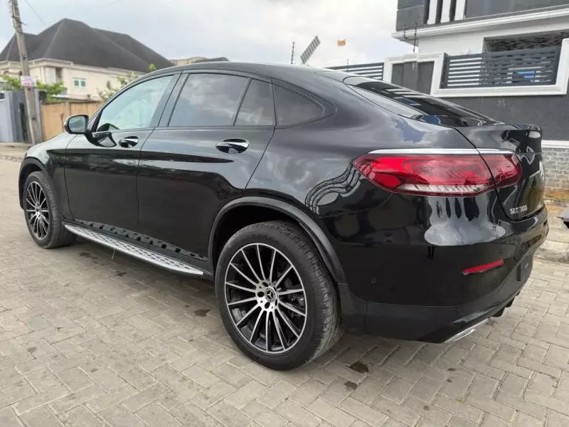 Mercedes-Benz GLC 300