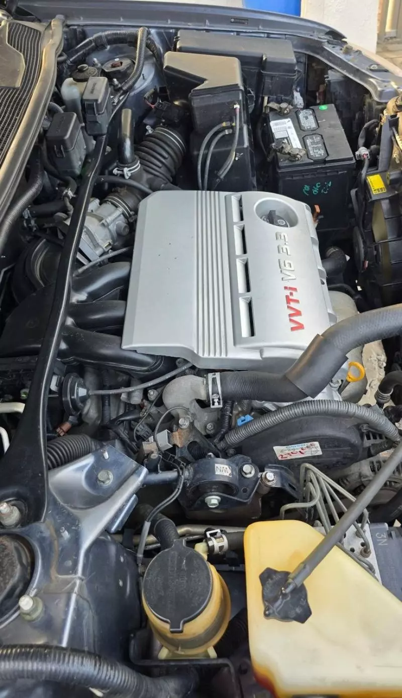 Toyota Highlander   - 2005