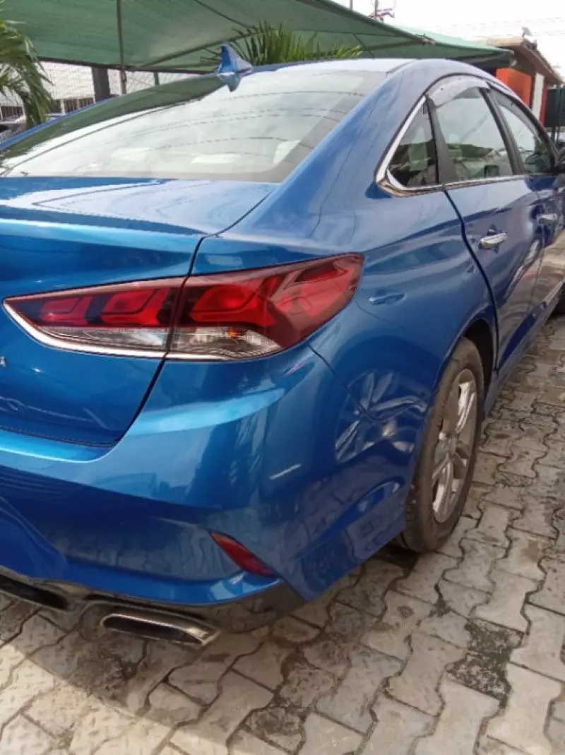 Hyundai Sonata   - 2017