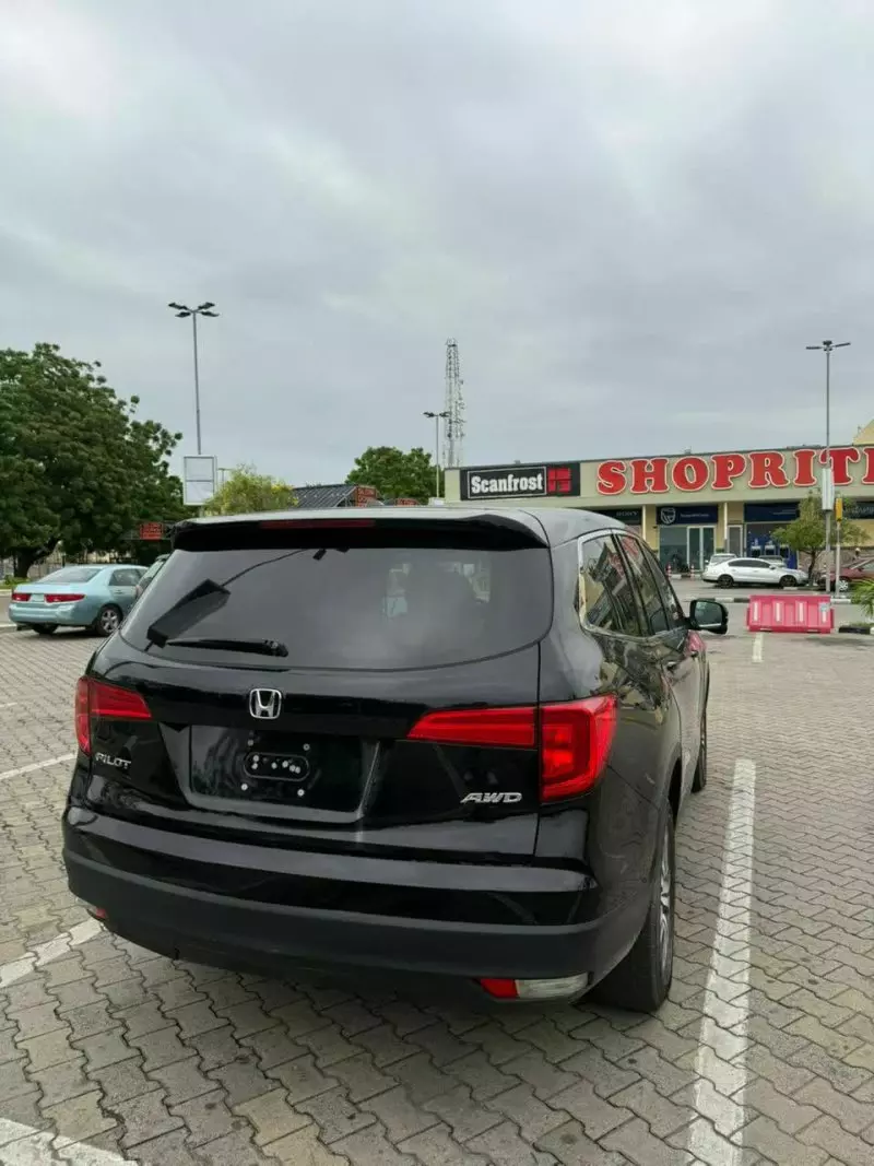 Honda Pilot   - 2017