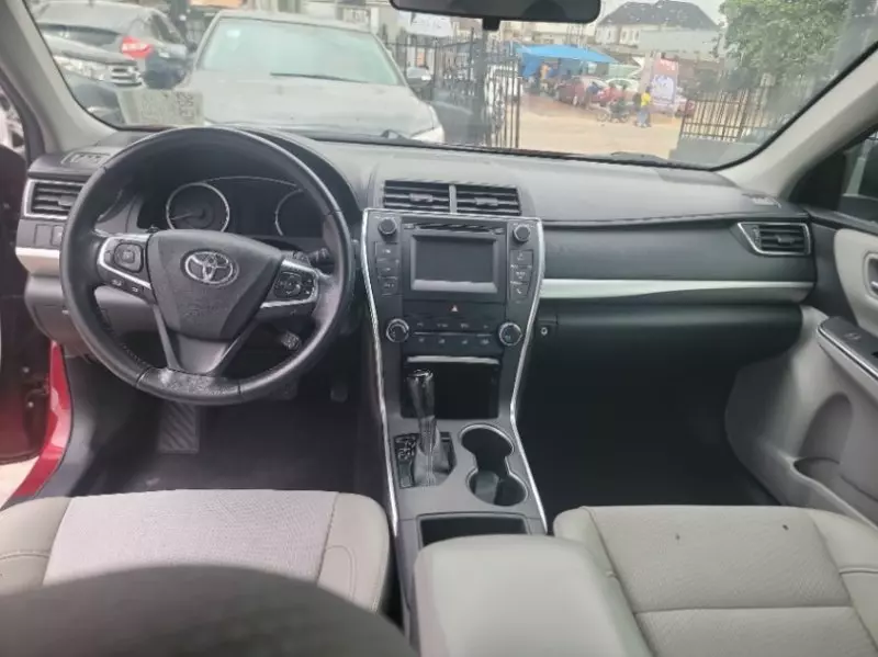 Toyota Camry   - 2017