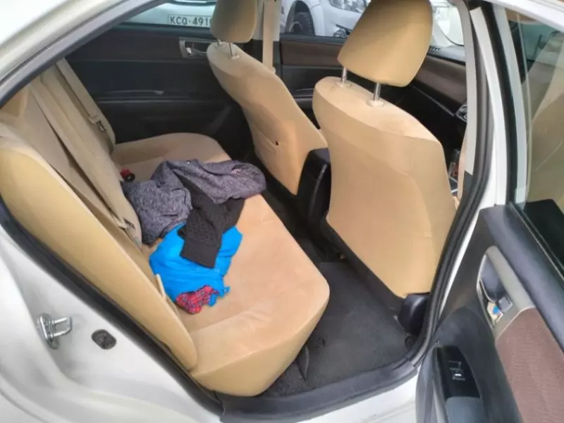 Toyota Axio    - 2014