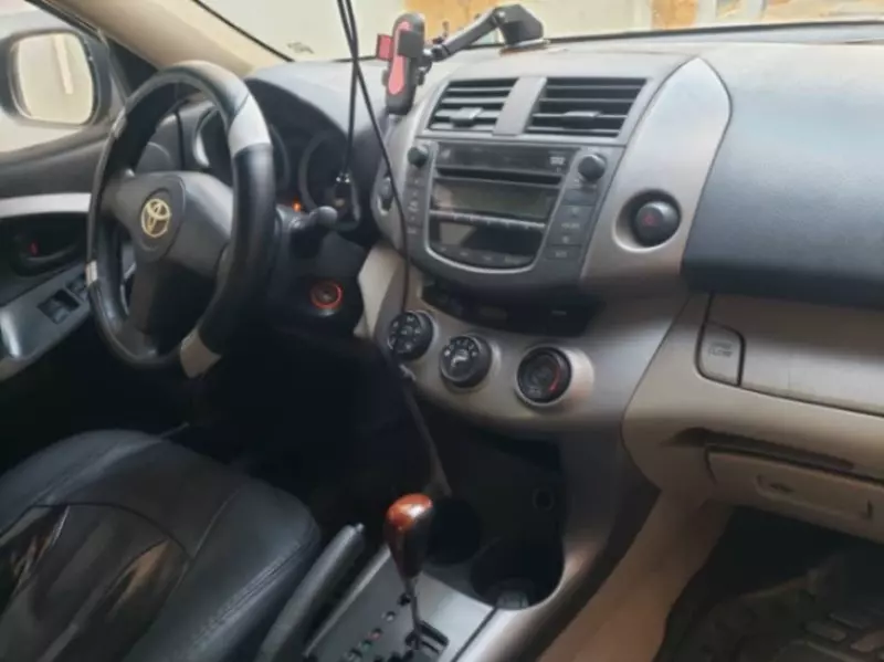 Toyota RAV4   - 2008