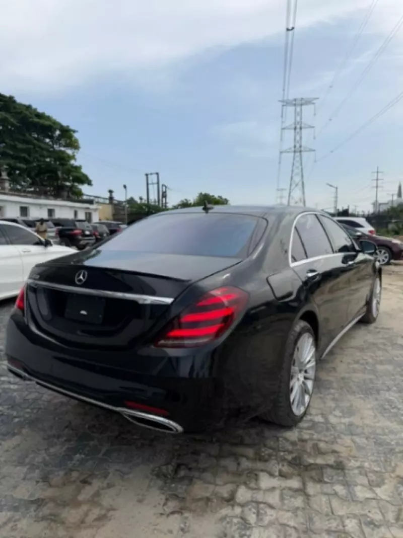 Mercedes-Benz S 450