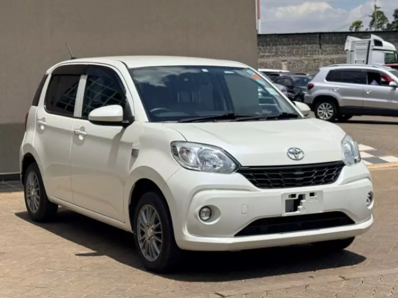 Toyota Passo   - 2018