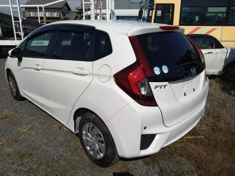 Honda Fit   - 2016