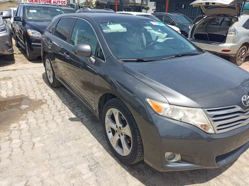 Toyota Venza   - 2009