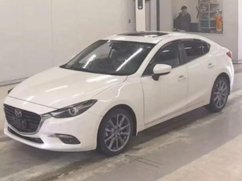 Mazda Axela    - 2018