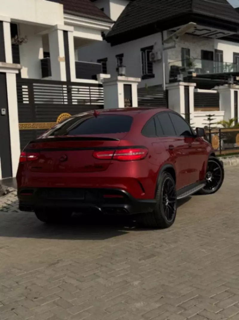 Mercedes-Benz GLE 63 AMG   - 2016