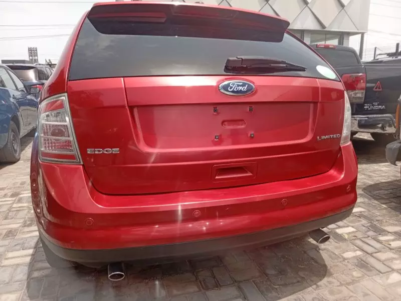 Ford Edge   - 2010