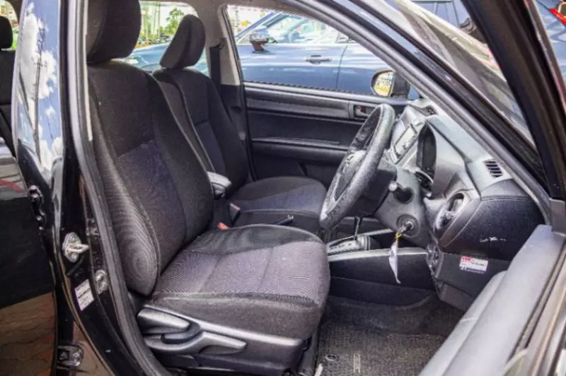 Toyota Fielder hybrid    - 2019