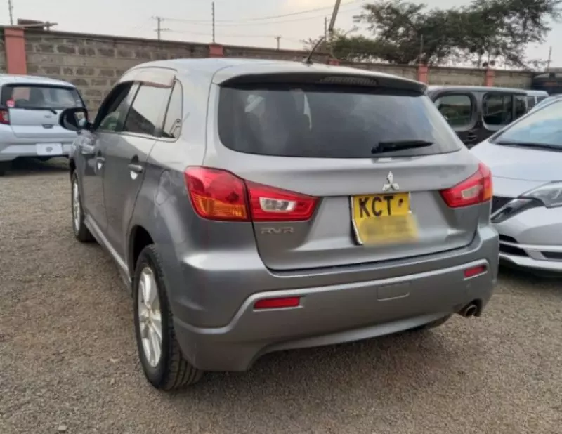 Mitsubishi RVR   - 2012