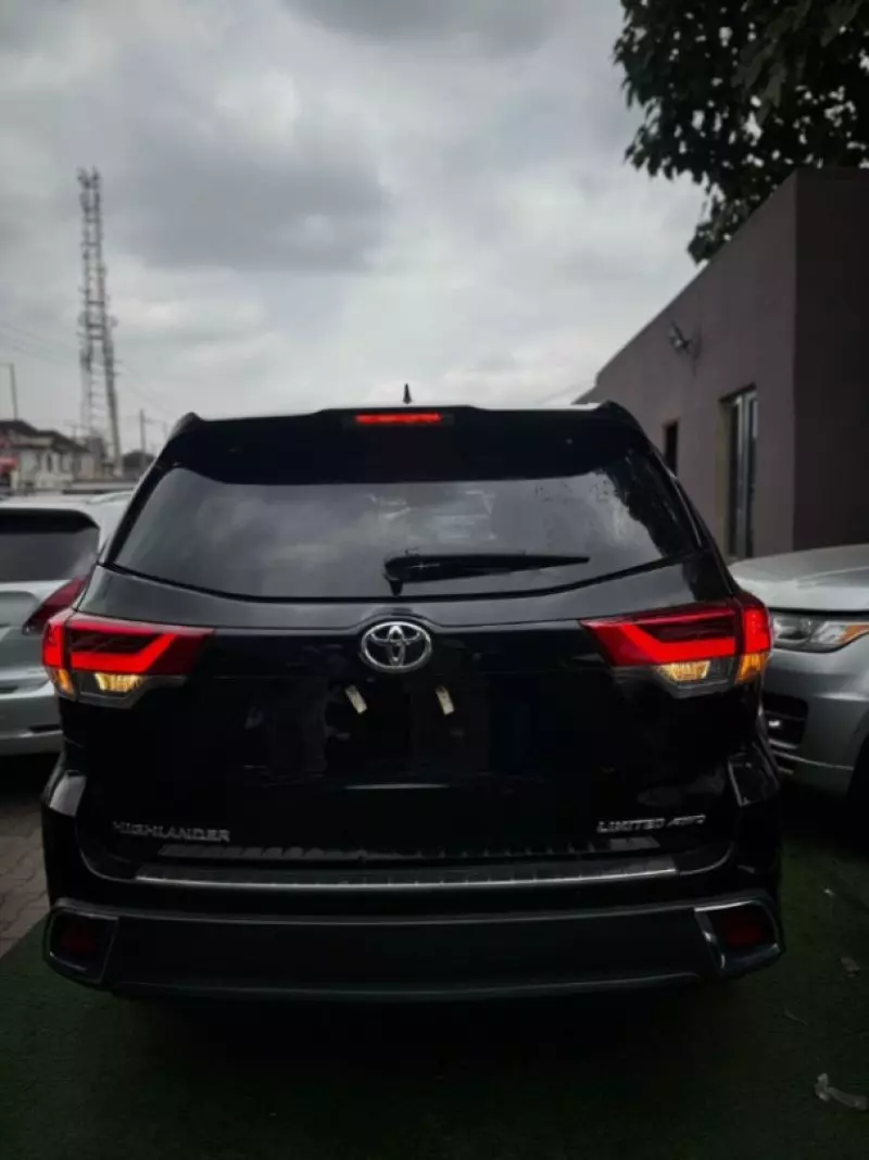 Toyota Highlander - 2018
