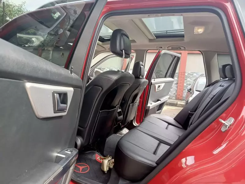 Mercedes-Benz GLK 350   - 2014