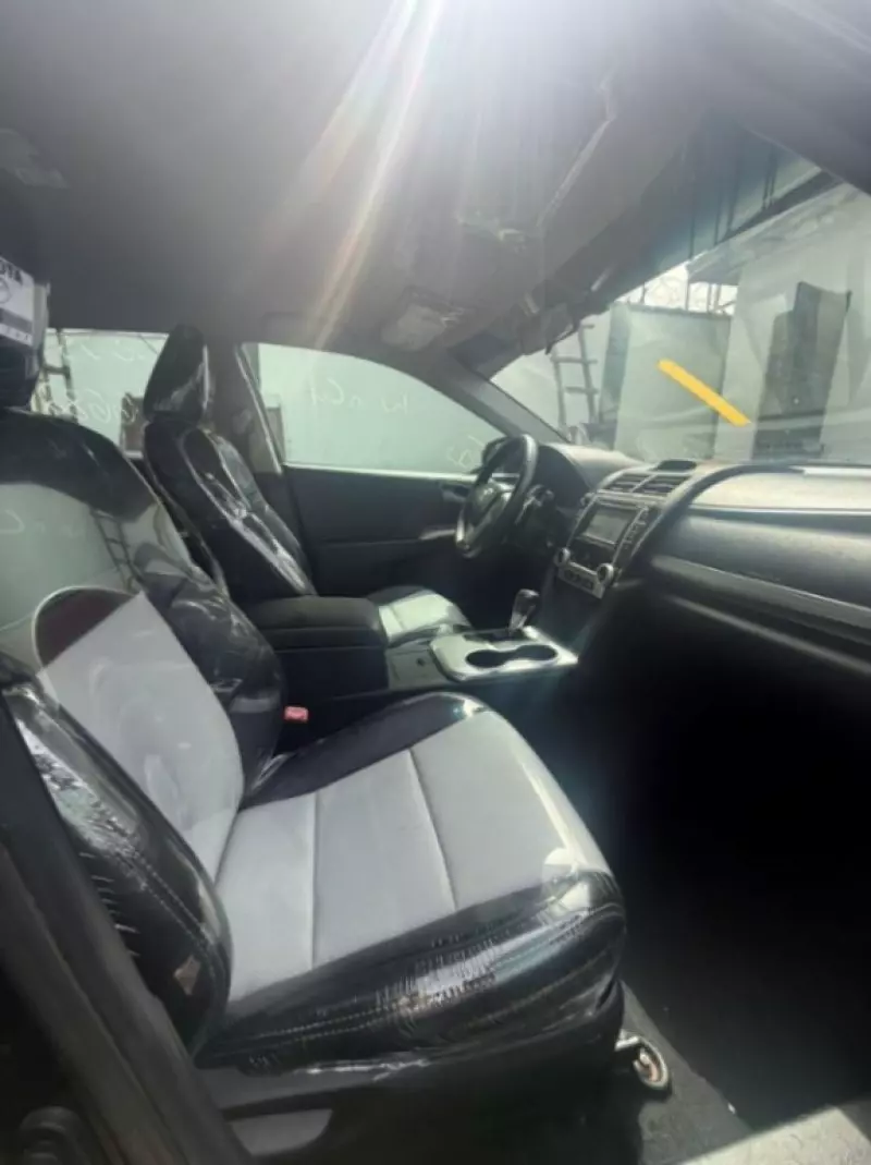 Toyota Camry   - 2013
