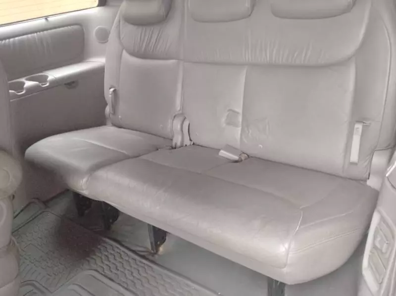 Toyota Sienna   - 2006