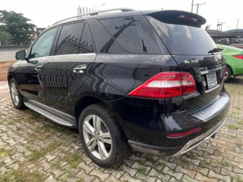 Mercedes-Benz ML 350   -