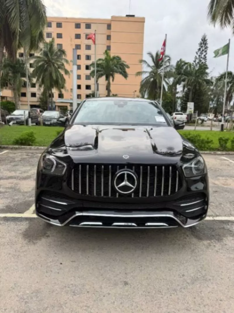 Mercedes-Benz GLE 53 AMG   - 2021
