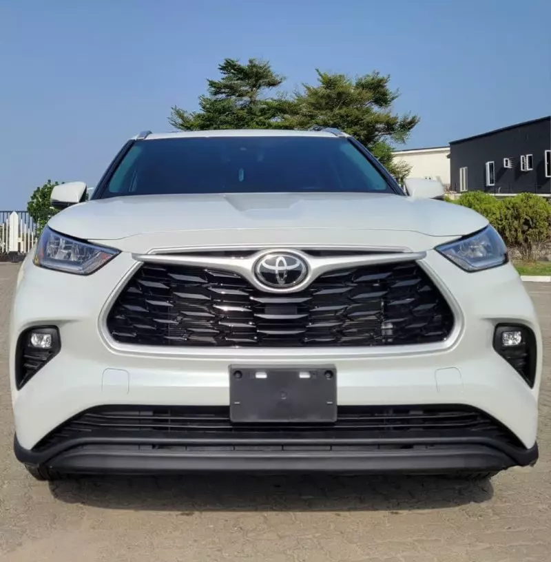 Toyota Highlander   - 2022