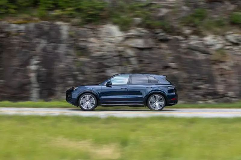 PORSCHE Cayenne   - 2018