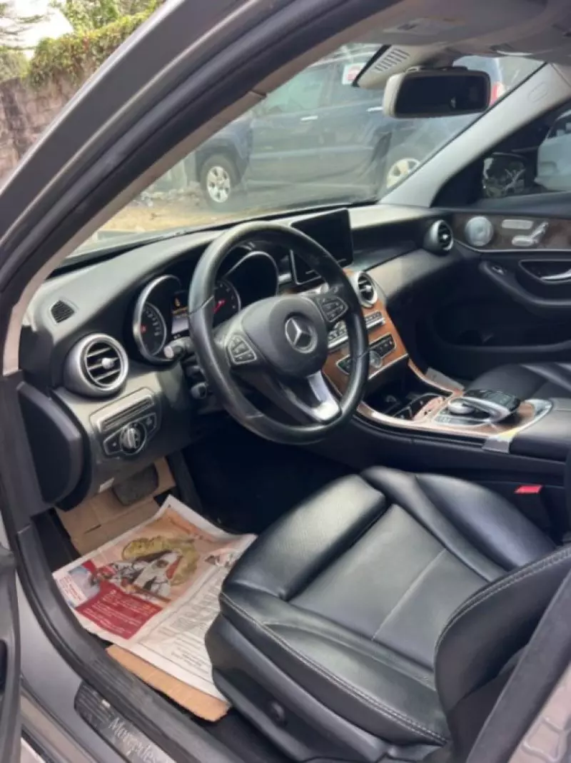 Mercedes-Benz C 300   - 2015