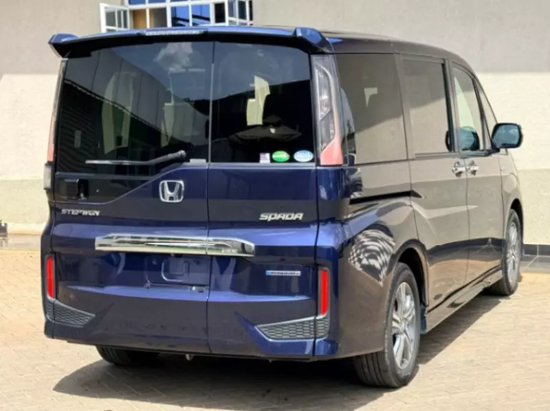 Honda Stepwgn Spada